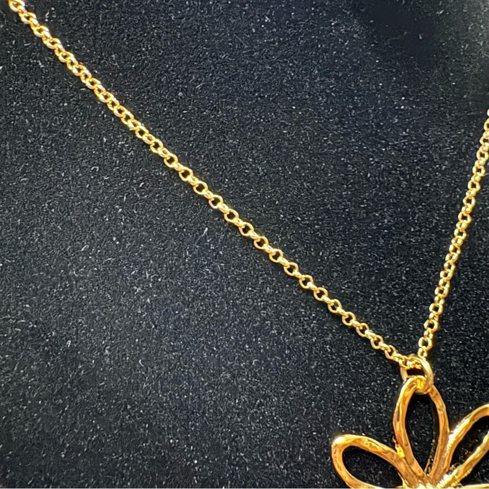 Mayamar 24k Gold Plated Handcrafted Flower Pendant Necklace 16" - 18" - Picture 6 of 7